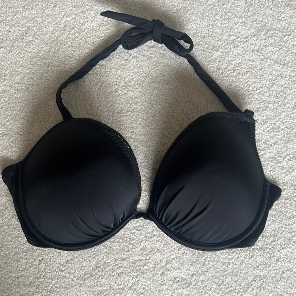 Black Push-Up Bra with Adjustable Straps